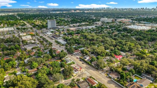 ﻓﻴﻼ ﻓﻲ ميامي، فلوريدا, Miami-Dade County