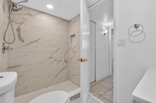 Residential complexes in Hialeah, Miami-Dade