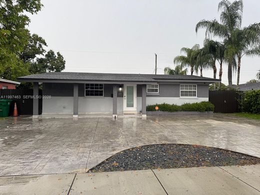 Villa in Miramar, Broward County