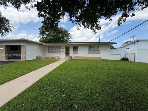 Вилла, Pembroke Pines, Broward County