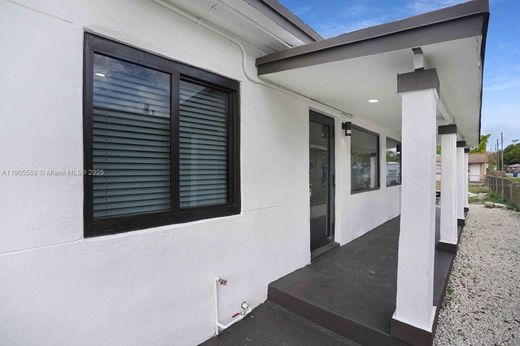 Complesso residenziale a Hallandale Beach, Broward County