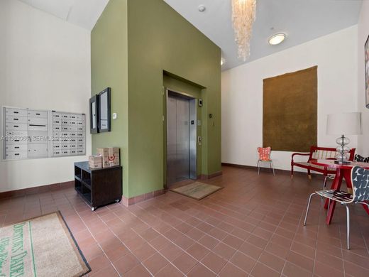 Komplex apartman Miami, Miami-Dade County