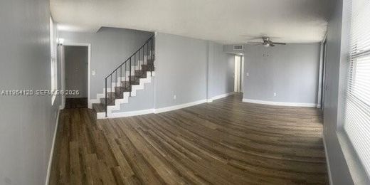 Жилой комплекс, Lauderhill, Broward County