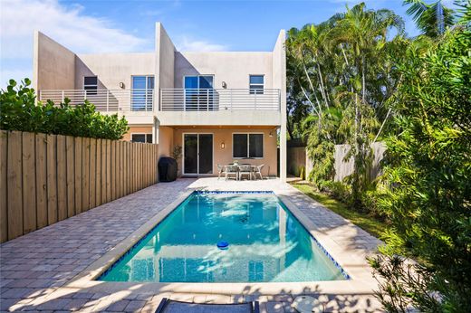 Townhouse in Fort Lauderdale, Broward County