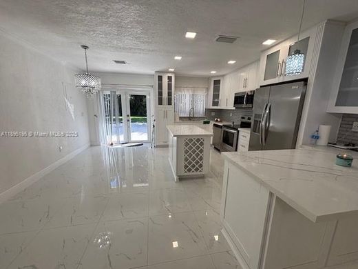 Hôtel particulier à Hialeah, Comté de Miami-Dade