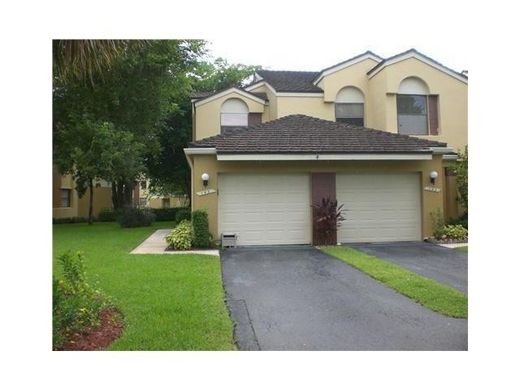 Townhouse in Plantation, Broward County