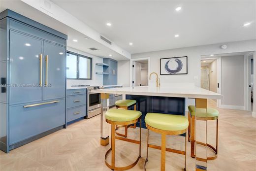 Residential complexes in Jupiter, Palm Beach