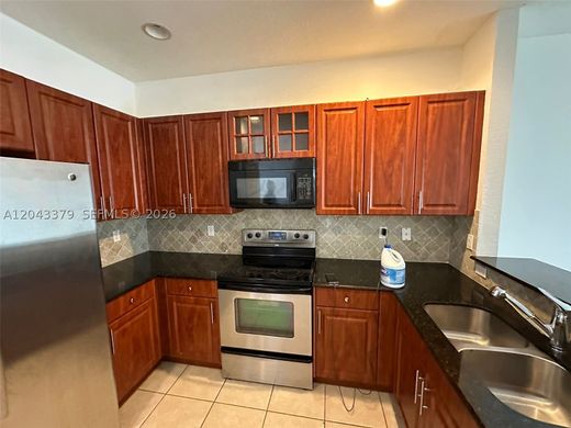 Townhouse in Lauderhill, Broward County