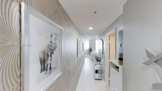 Residential complexes in Miami, Miami-Dade