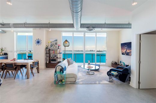 Complesso residenziale a Miami, Miami-Dade County