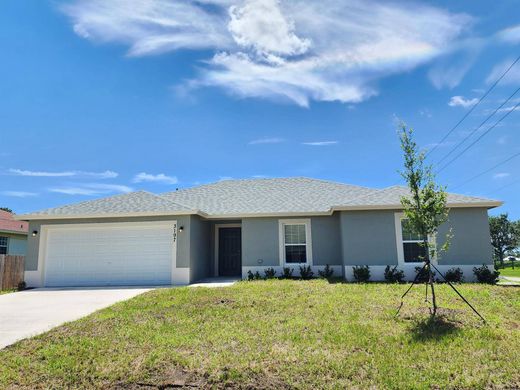 Villa in Port Saint Lucie, Saint Lucie County