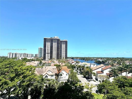 Жилой комплекс, Aventura, Miami-Dade County