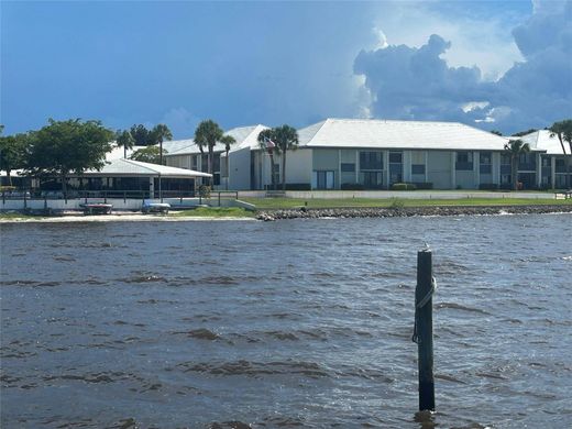 Edificio en Stuart, Martin County