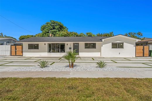 Villa en Hialeah, Miami-Dade County