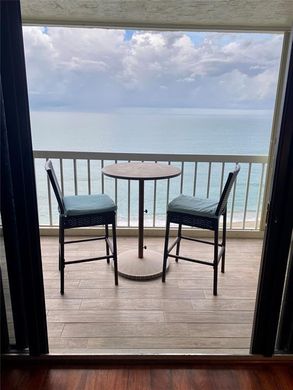 公寓楼  Jensen Beach, Martin County