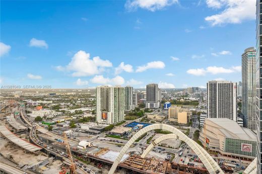 Complesso residenziale a Miami, Miami-Dade County