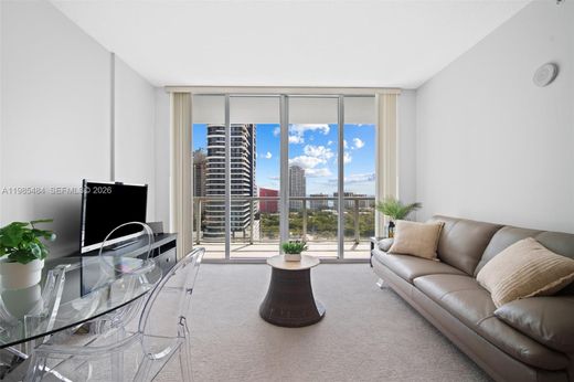 Residential complexes in Miami, Miami-Dade