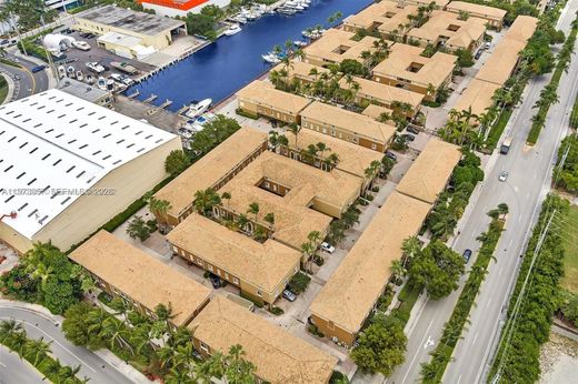 Townhouse - Aventura, Miami-Dade County