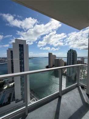 Complesso residenziale a Miami, Miami-Dade County