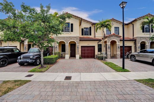 Casa di città a Doral, Miami-Dade County