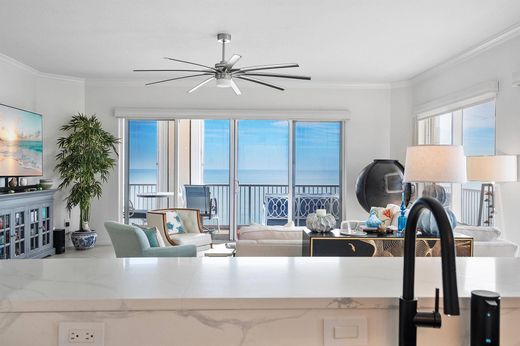 公寓楼  出售 Hutchinson Island South