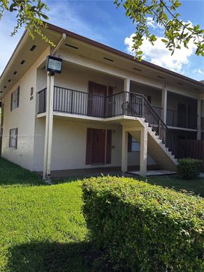 ‏בניין ב  מיאמי, Miami-Dade County