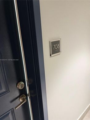 Residential complexes in Fort Lauderdale, Broward County