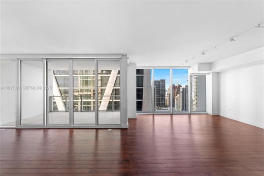 مجمع شقق ﻓﻲ ميامي، فلوريدا, Miami-Dade County