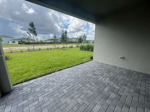 Townhouse in Loxahatchee Groves, Palm Beach