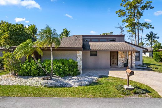 Residential complexes in Tamarac, Broward County