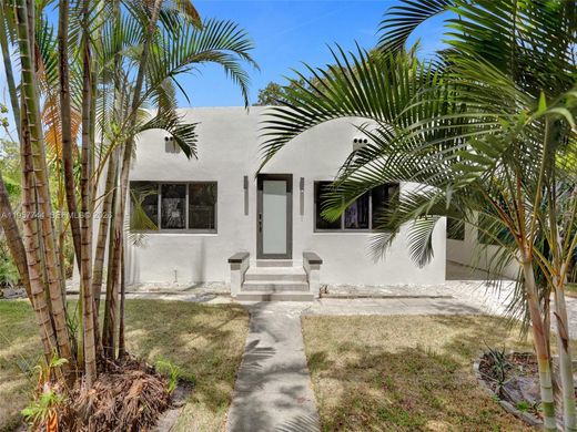 Villa en North Miami, Miami-Dade County