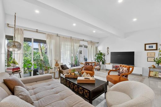 Şehir evi  Miami, Miami-Dade County