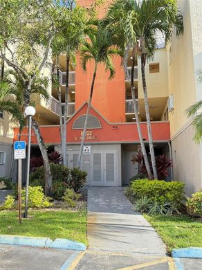 Appartementencomplex in Doral, Miami-Dade County