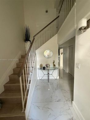 Таунхаус, Майами, Miami-Dade County