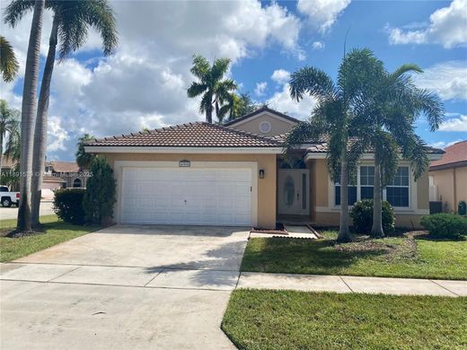 Вилла, Pembroke Pines, Broward County