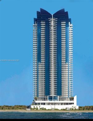 Residential complexes in Sunny Isles Beach, Miami-Dade