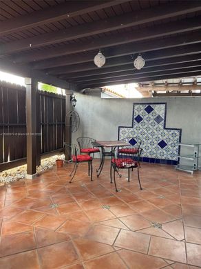 Şehir evi  Miami, Miami-Dade County