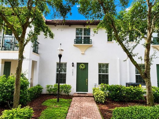 Townhouse - Miramar, Broward County