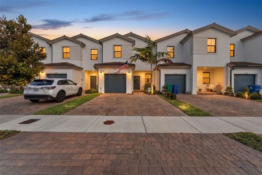 Casa di città a Homestead, Miami-Dade County