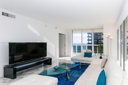 Complesso residenziale a Hallandale Beach, Broward County