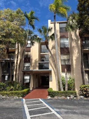 Residential complexes in Miami, Miami-Dade