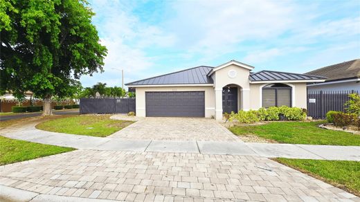 Villa Miami Terrace Mobile Home, Miami-Dade County