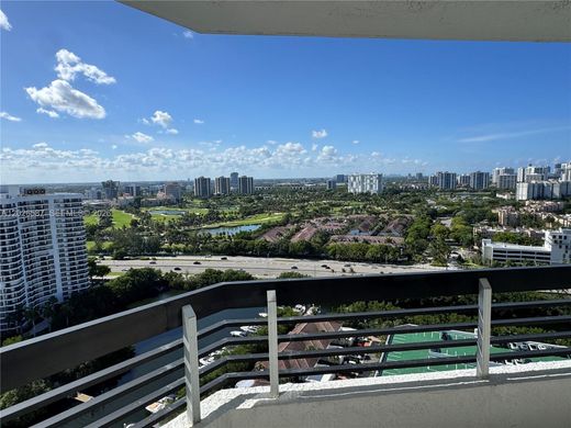 Residential complexes in Aventura, Miami-Dade