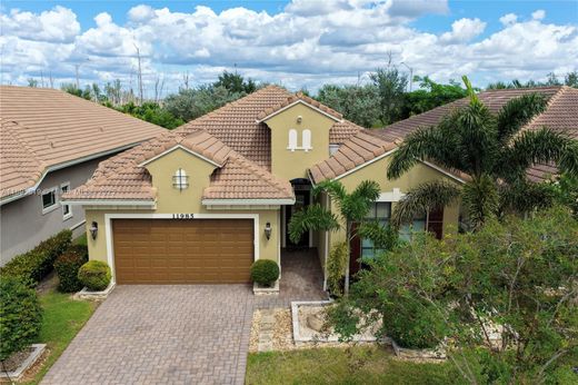Villa in Parkland, Broward County