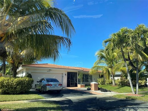 Tamarac, Broward Countyのヴィラ