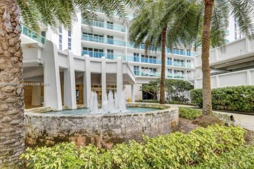 Жилой комплекс, Sunny Isles Beach, Miami-Dade County