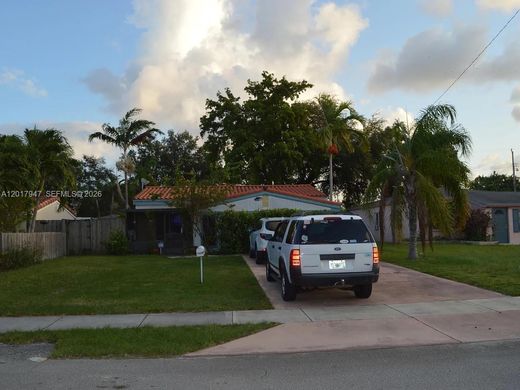 Villa in North Miami Beach, Miami-Dade County