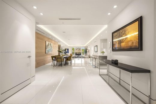 Residential complexes in Coconut Grove, Miami-Dade