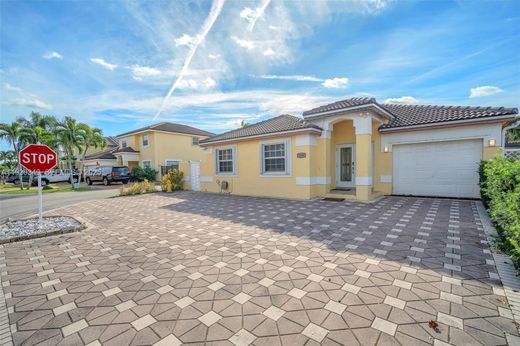 Villa in Hialeah, Miami-Dade