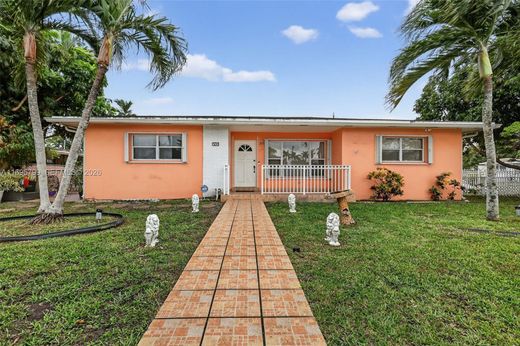Willa w Hialeah, Miami-Dade County